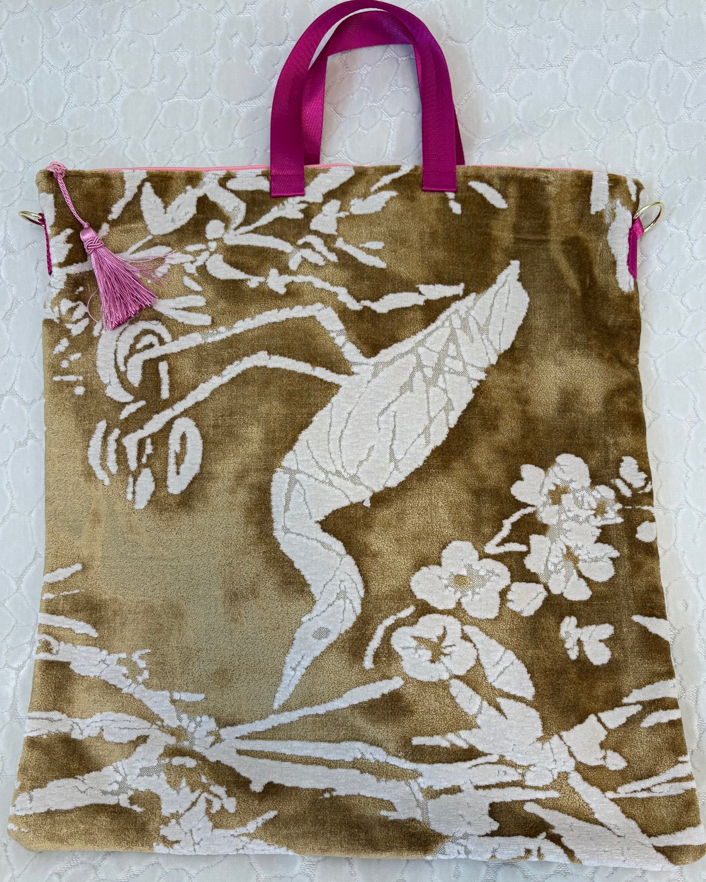 PB012 - Gold Crane