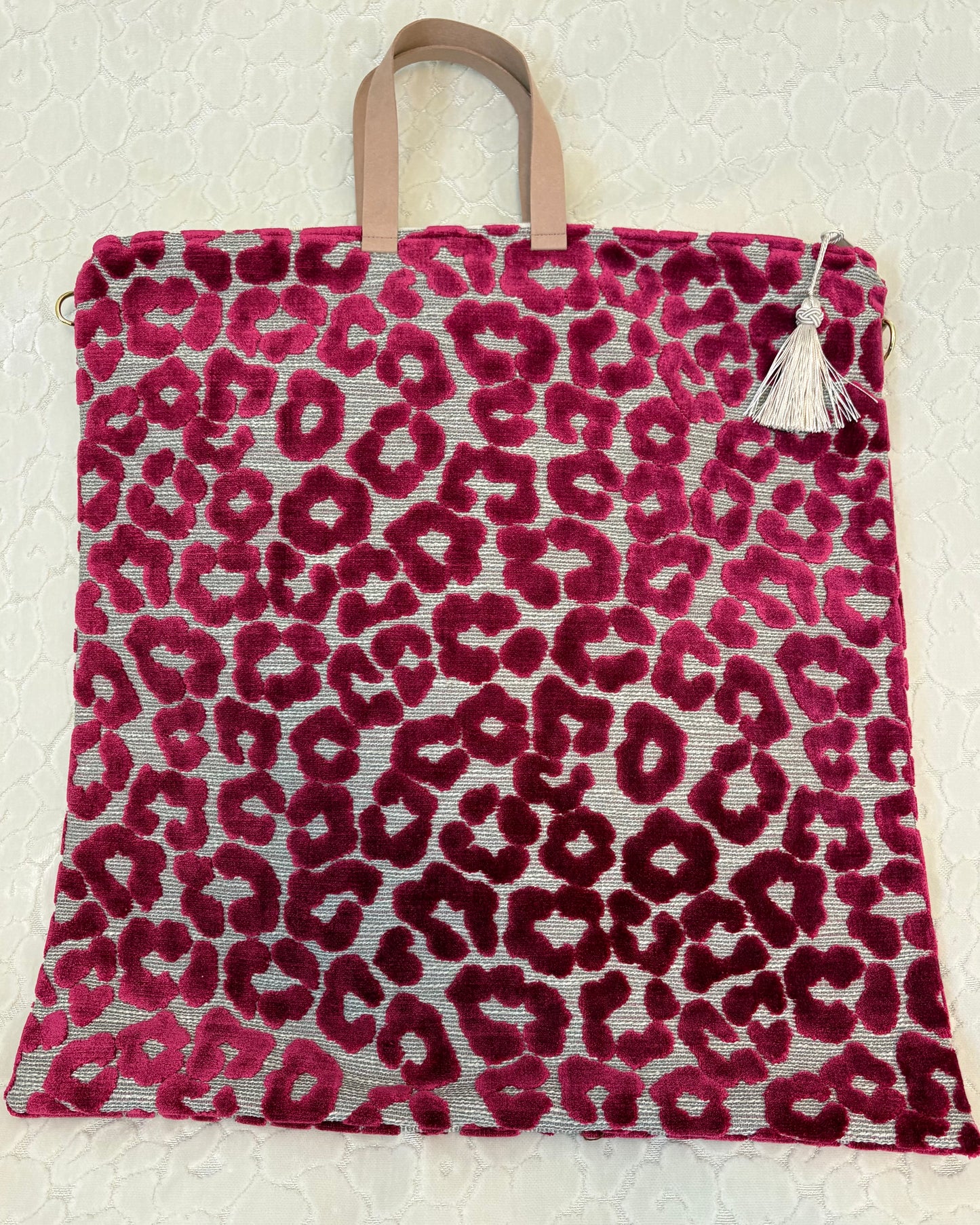 PB017 - Pink Leopard